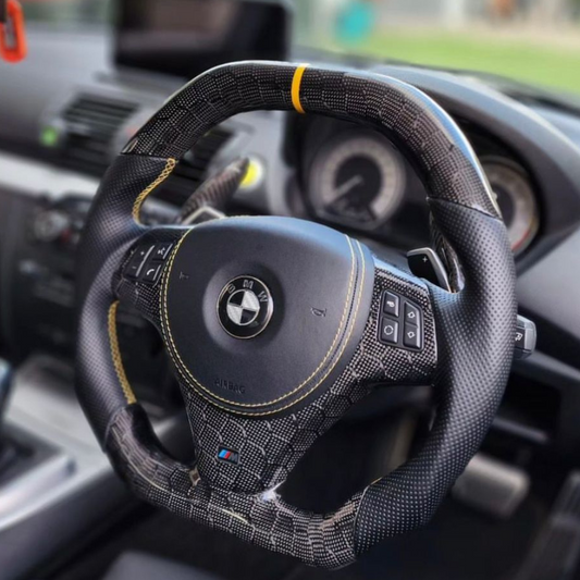 BMW E88/E90/E91/E92/E93 Carbon Steering Wheel